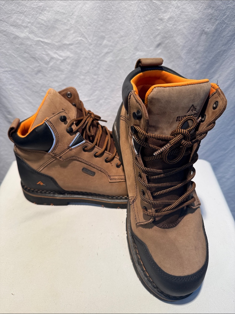 RIDGECUT Men's Brown Lace-Up Waterproof Hiking Boots